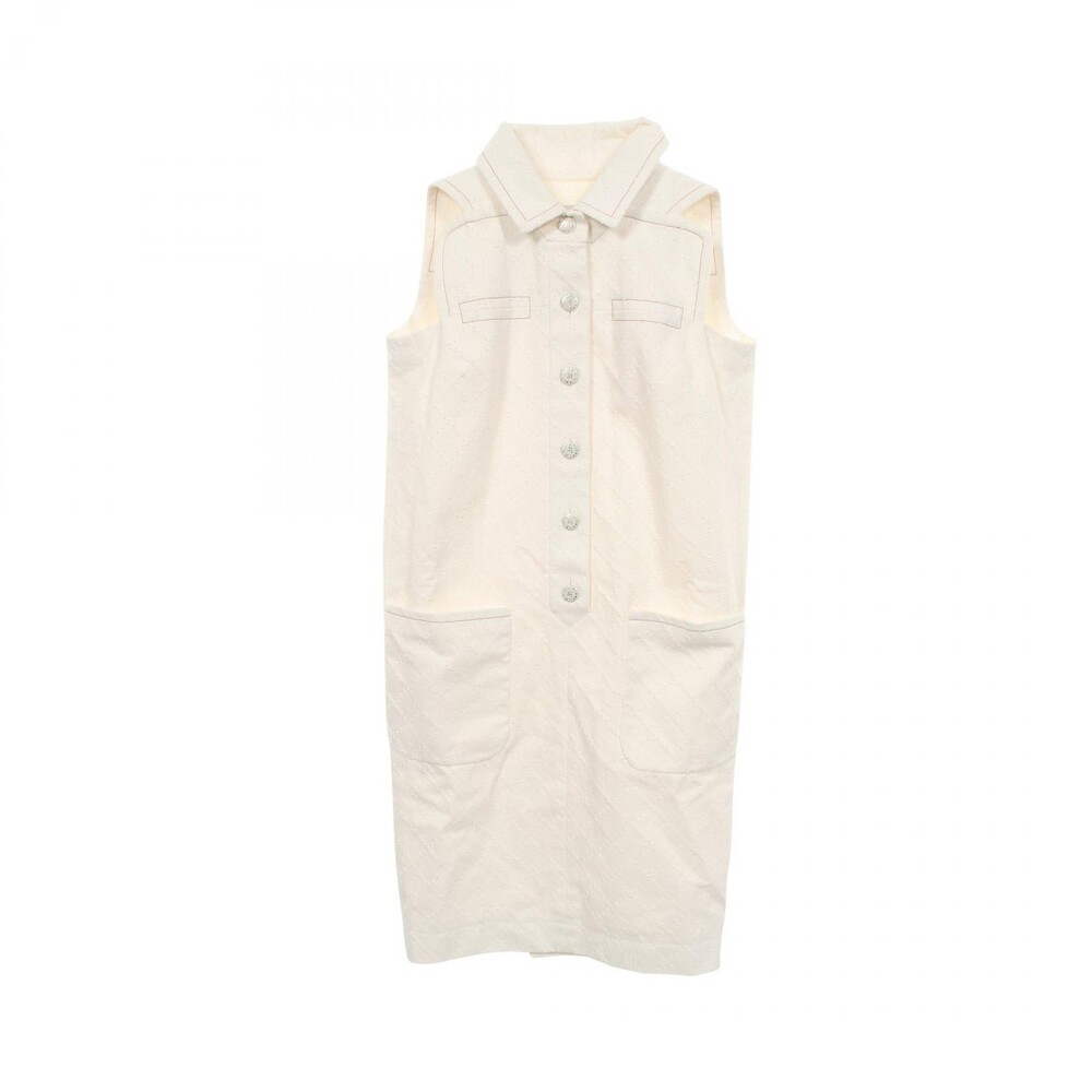 Chanel Coco Mark Button Sleeveless #309111C12B